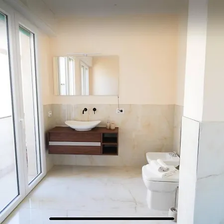 Appartamento Rosa Dei Venti- Sea View - Ac Lido di Camaiore
