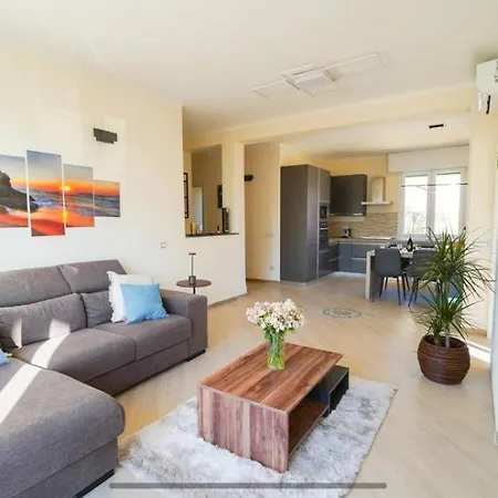 Rosa Dei Venti- Sea View - Ac Apartament